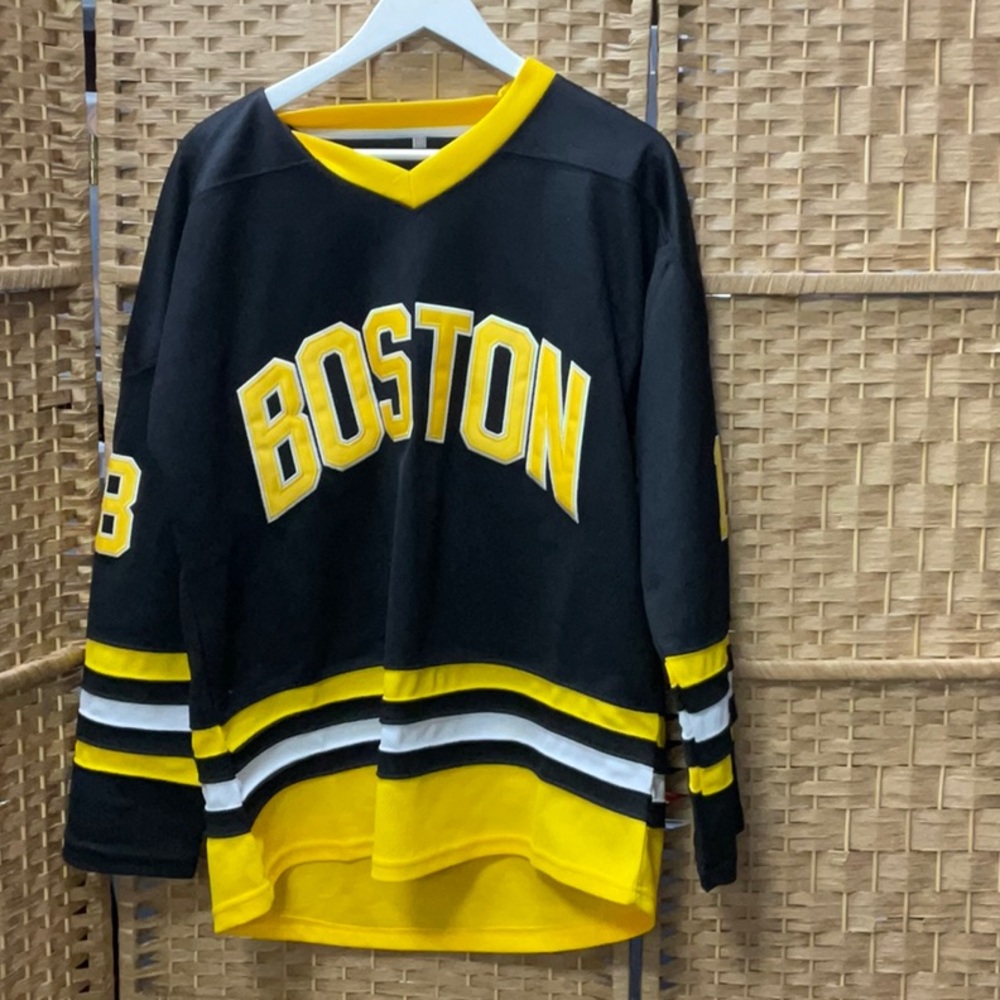 Boston Black & Yellow Men's Hockey-Style Sweatshirt